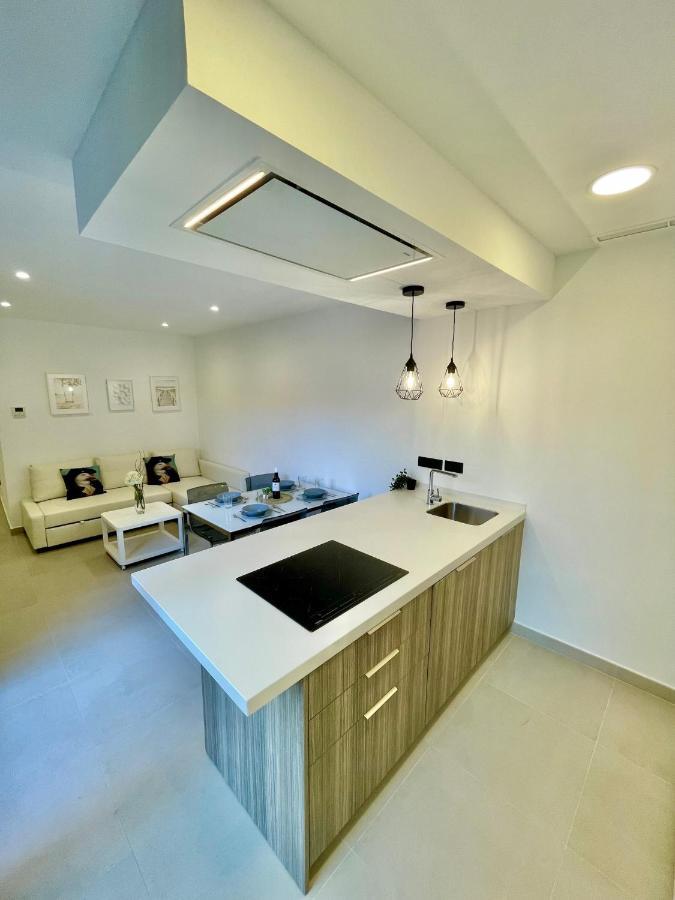 Gatu Premium Alma Marinera, Preferente Mayores De 25 Anos Y Familias Cádiz Exterior photo