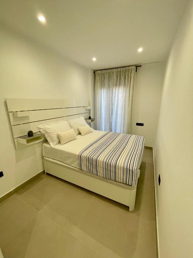 Gatu Premium Alma Marinera, Preferente Mayores De 25 Anos Y Familias Cádiz Exterior photo
