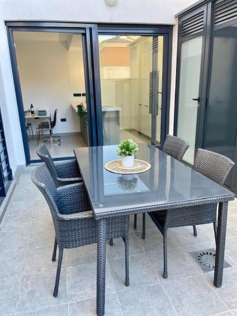 Gatu Premium Alma Marinera, Preferente Mayores De 25 Anos Y Familias Cádiz Exterior photo