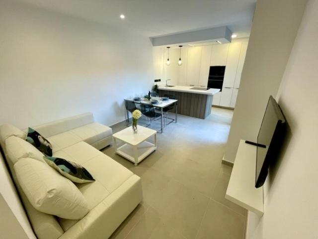 Gatu Premium Alma Marinera, Preferente Mayores De 25 Anos Y Familias Cádiz Exterior photo