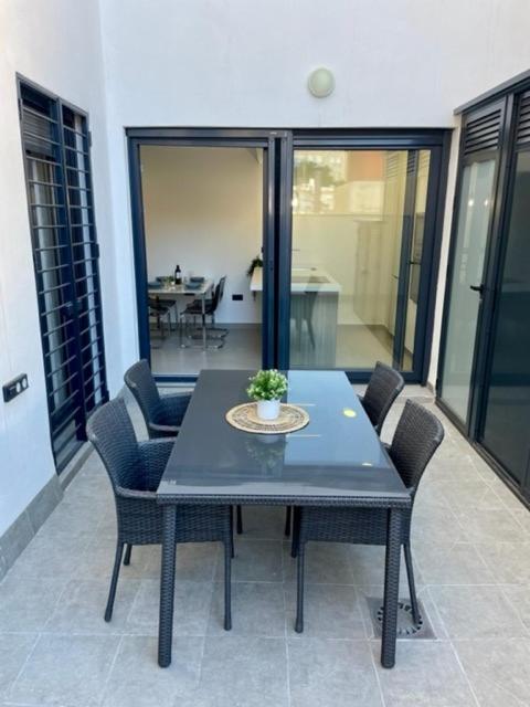 Gatu Premium Alma Marinera, Preferente Mayores De 25 Anos Y Familias Cádiz Exterior photo